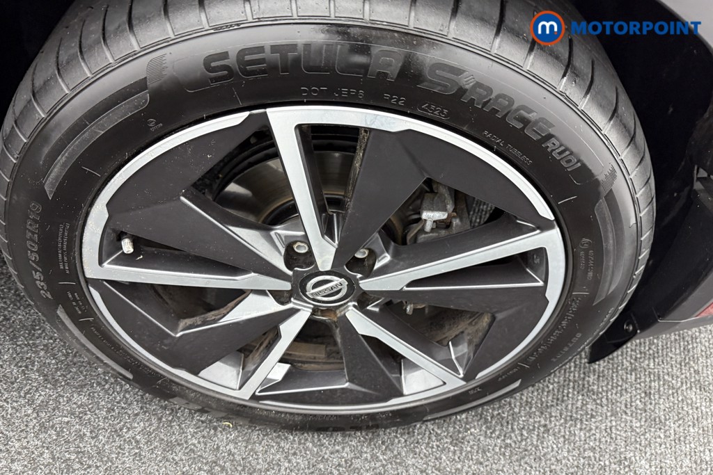 Nissan Qashqai Tekna Manual Petrol SUV - Stock Number (1552739) - 35th supplementary image