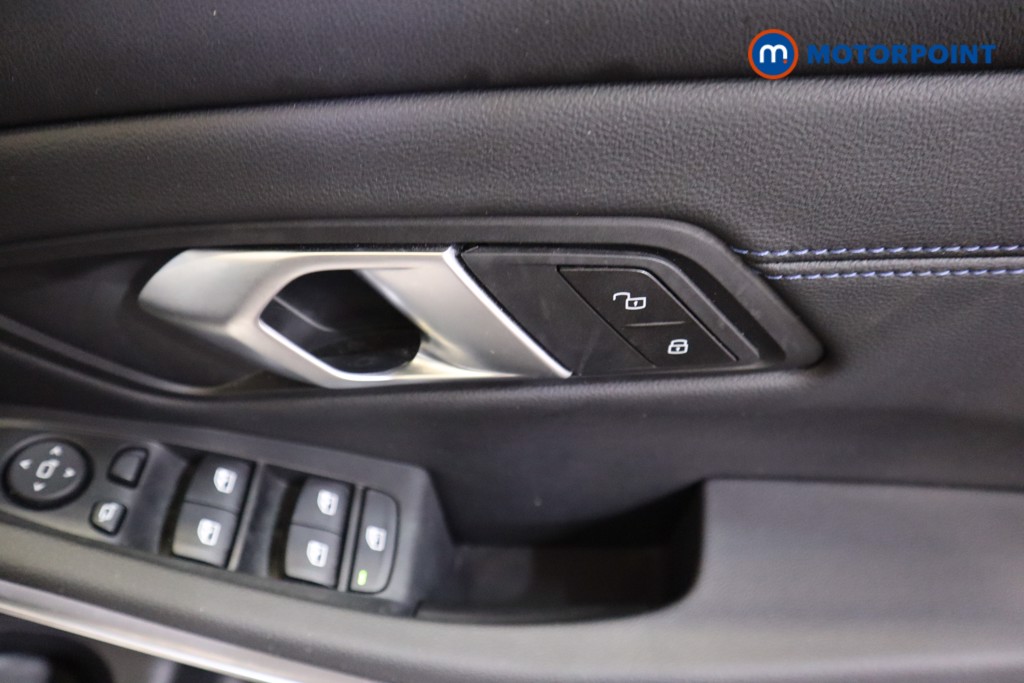 BMW 3 Series M Sport Automatic Petrol Saloon - Stock Number (1553412) - 12th supplementary image