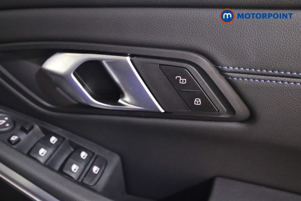 BMW 3 Series M Sport Automatic Petrol Saloon - Stock Number (1553443) - 12th supplementary image