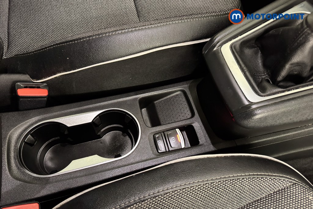 Renault Captur S Edition Manual Petrol SUV - Stock Number (1553608) - 10th supplementary image
