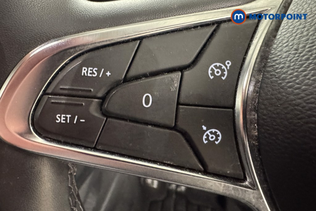 Renault Captur S Edition Manual Petrol SUV - Stock Number (1553608) - 13th supplementary image