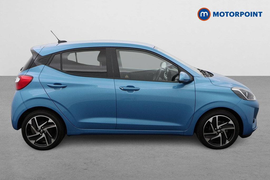Hyundai I10 Premium Automatic Petrol Hatchback - Stock Number (1553786) - Drivers side