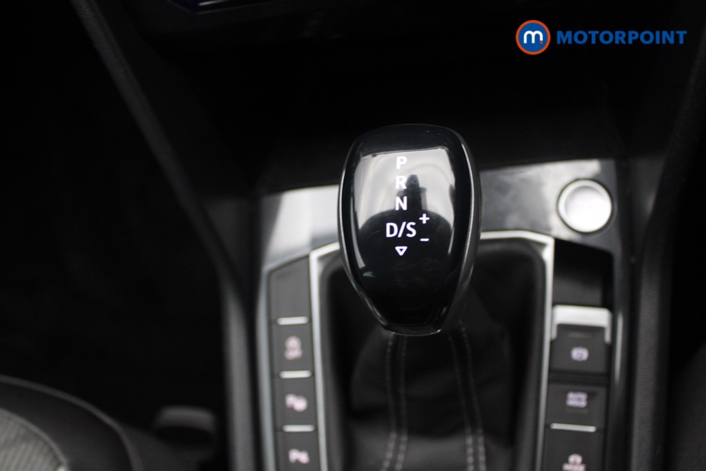 Volkswagen Tiguan R-Line Automatic Petrol SUV - Stock Number (1553842) - 13th supplementary image