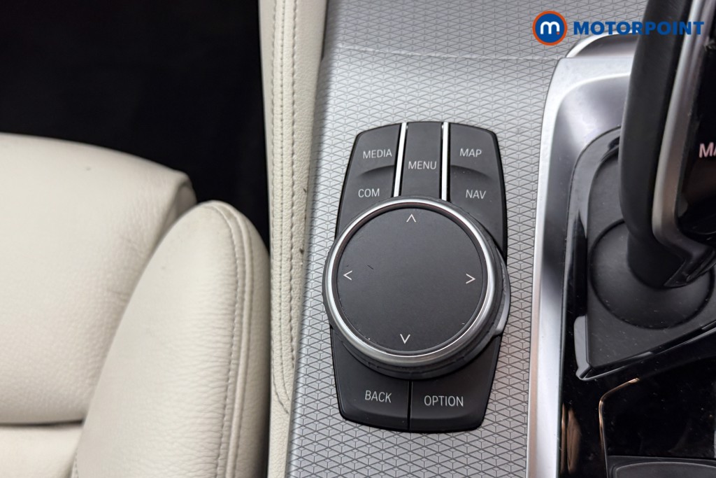 BMW 5 Series M Sport Automatic Diesel Saloon - Stock Number (1553884) - 10th supplementary image