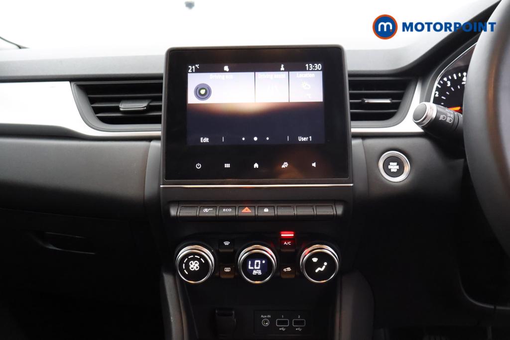 Renault Captur Iconic Manual Petrol SUV - Stock Number (1553905) - 5th supplementary image