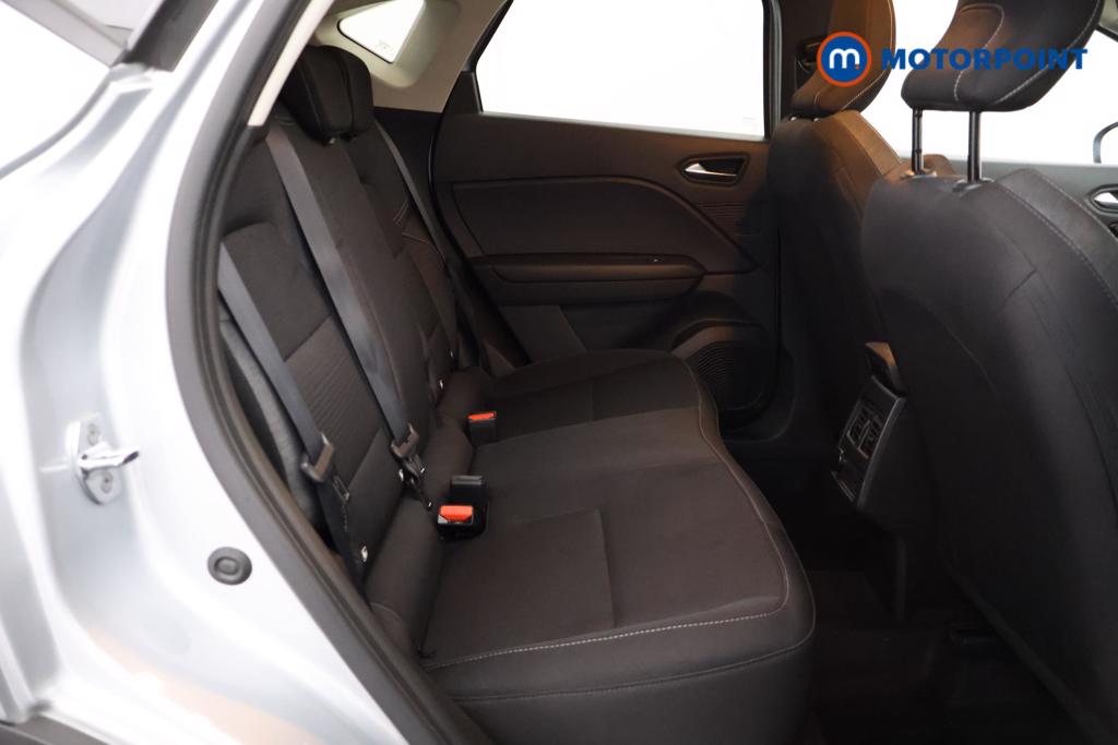 Renault Captur Iconic Manual Petrol SUV - Stock Number (1553905) - 13th supplementary image