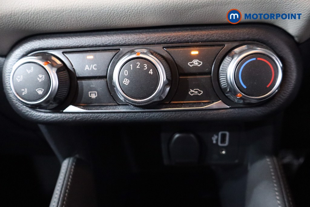 Nissan Micra Acenta Manual Petrol Hatchback - Stock Number (1553999) - 16th supplementary image
