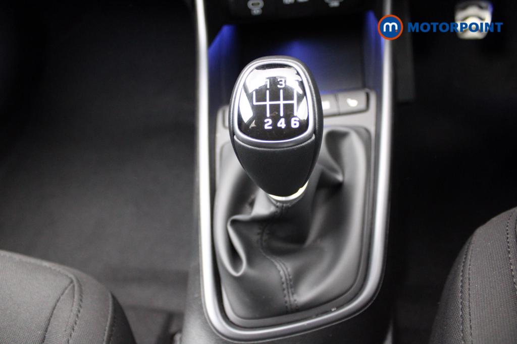 Hyundai Bayon Premium Manual Petrol SUV - Stock Number (1554065) - 7th supplementary image