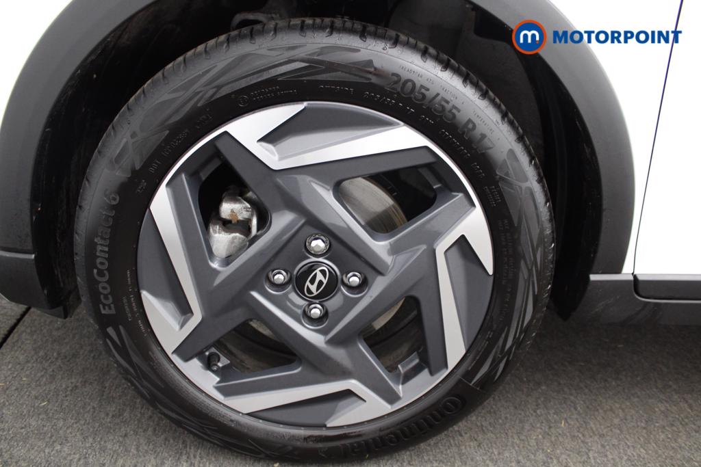 Hyundai Bayon Premium Manual Petrol SUV - Stock Number (1554065) - 12th supplementary image