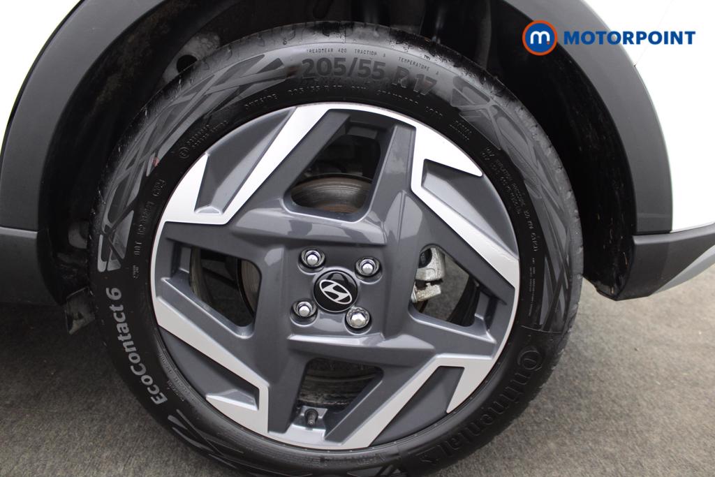 Hyundai Bayon Premium Manual Petrol SUV - Stock Number (1554065) - 13th supplementary image
