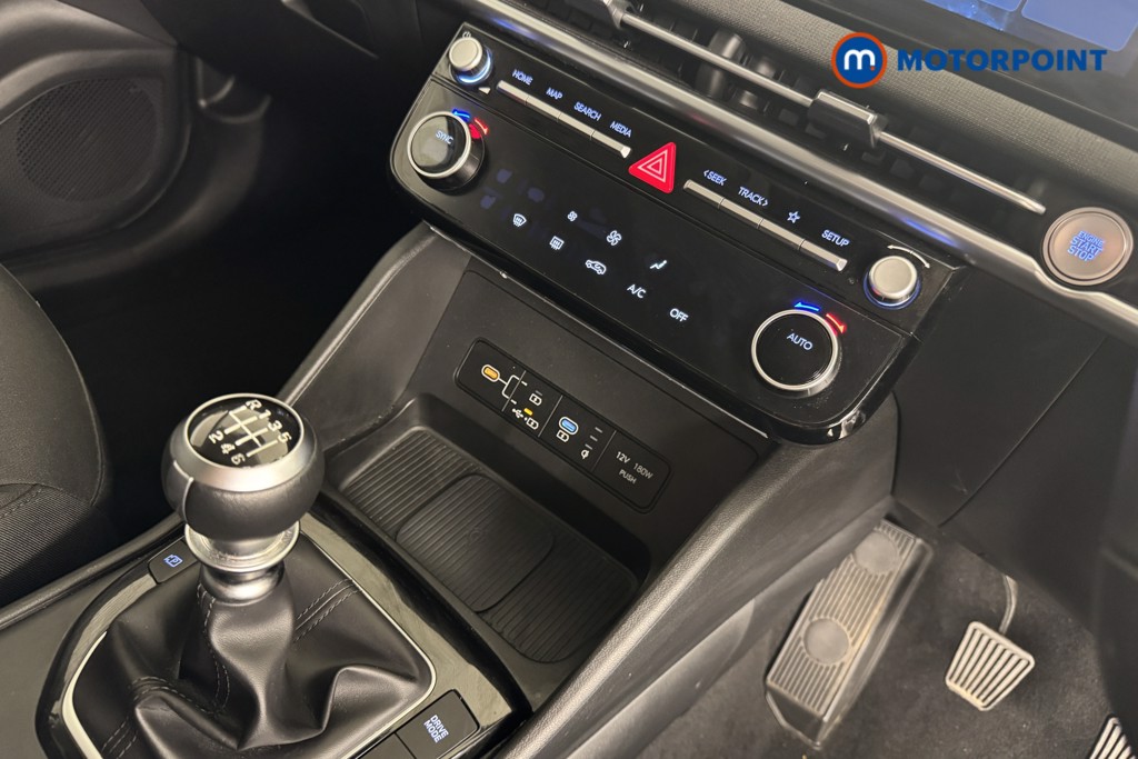Hyundai Tucson Advance Manual Petrol SUV - Stock Number (1554071) - 11th supplementary image
