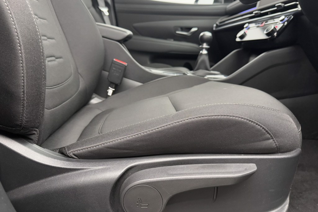 Hyundai Tucson Advance Manual Petrol SUV - Stock Number (1554072) - 21st supplementary image