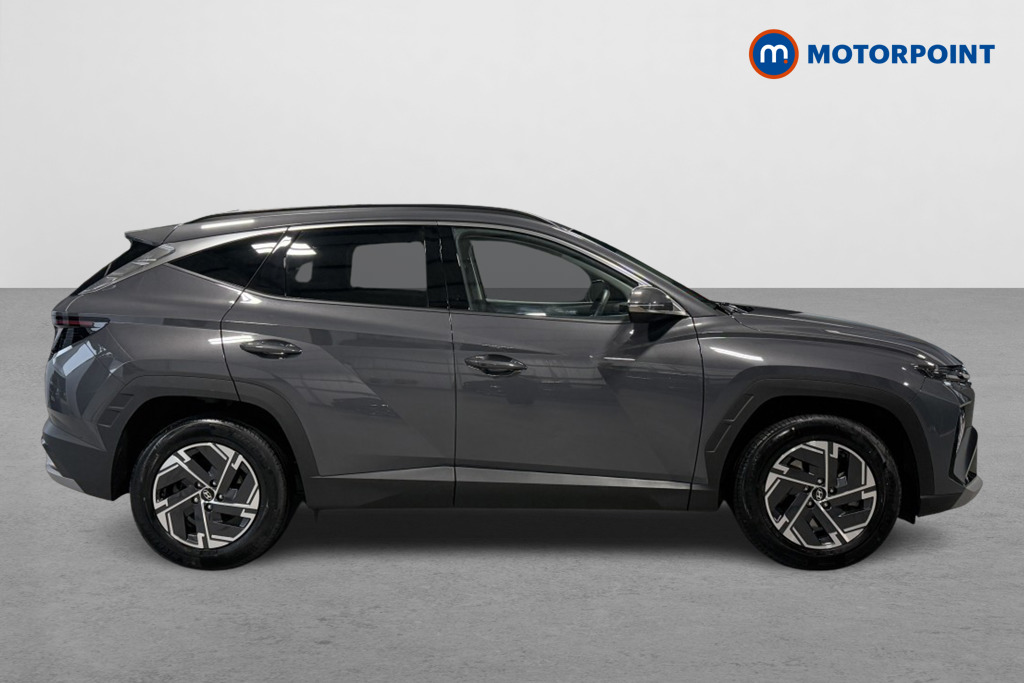 Hyundai Tucson Advance Manual Petrol SUV - Stock Number (1554072) - Drivers side
