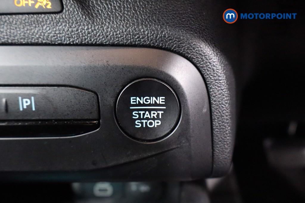 Ford Focus St-Line Automatic Petrol-Electric Hybrid Hatchback - Stock Number (1554217) - 13th supplementary image