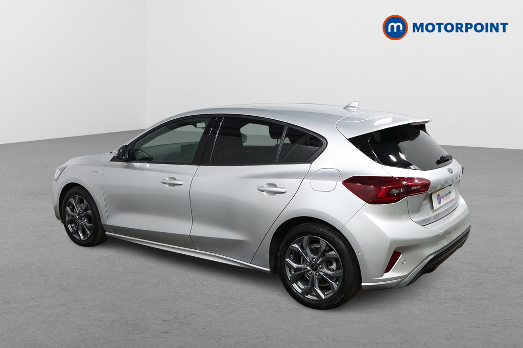 Ford Focus St-Line Automatic Petrol-Electric Hybrid Hatchback - Stock Number (1554217) - Passenger side rear corner