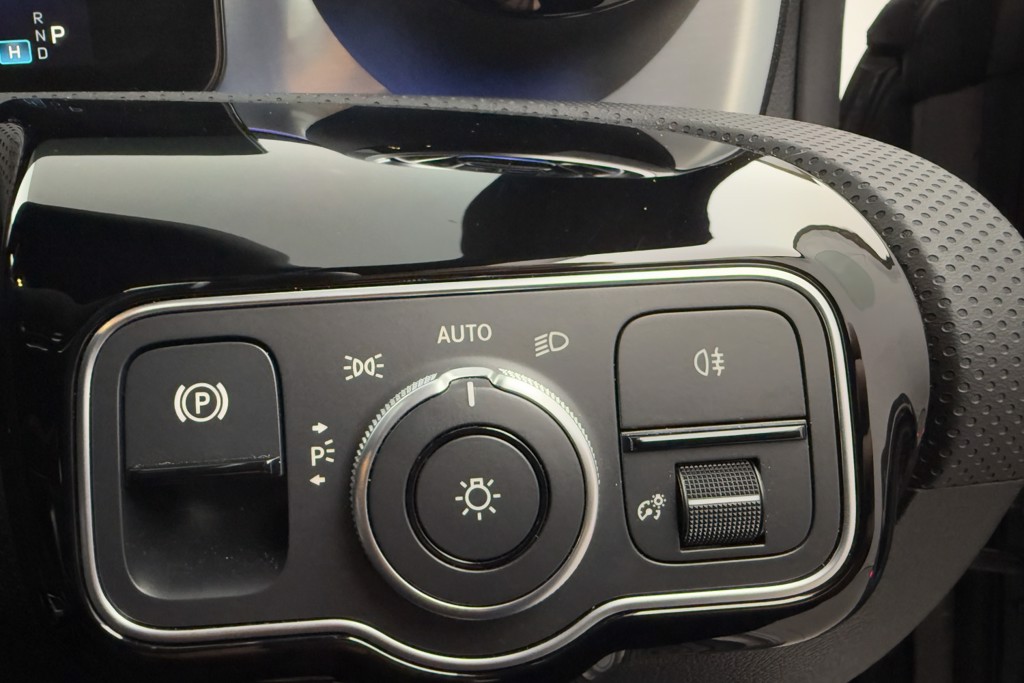 Mercedes-Benz CLA Amg Line Automatic Petrol Plug-In Hybrid Estate - Stock Number (1554320) - 23rd supplementary image