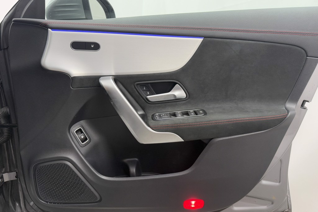 Mercedes-Benz CLA Amg Line Automatic Petrol Plug-In Hybrid Estate - Stock Number (1554320) - 24th supplementary image