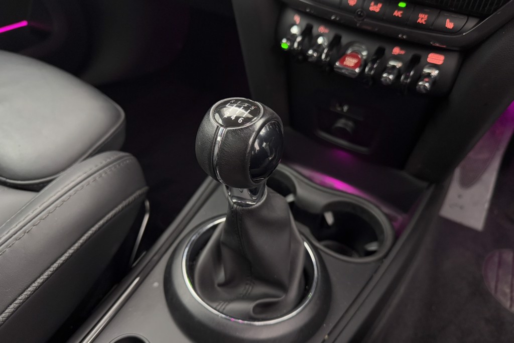 Mini Countryman Cooper S Manual Petrol SUV - Stock Number (1554417) - 15th supplementary image