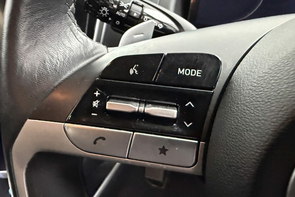 Hyundai Tucson Premium Automatic Petrol-Electric Hybrid SUV - Stock Number (1554437) - 3rd supplementary image