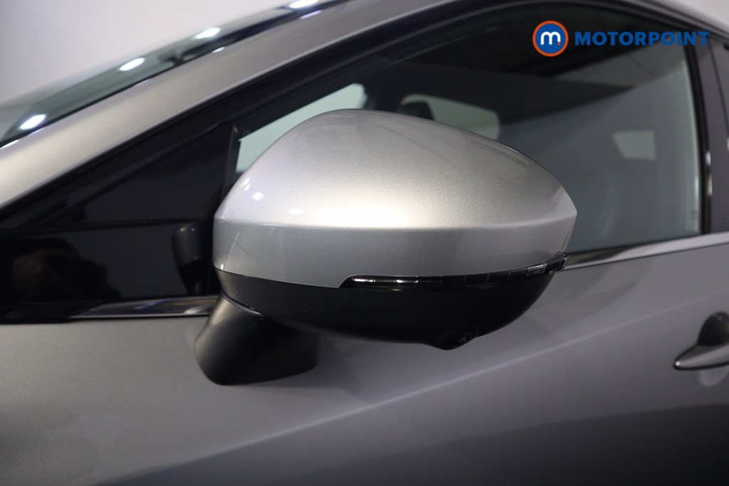 Nissan Qashqai Tekna Automatic Petrol SUV - Stock Number (1554487) - 25th supplementary image