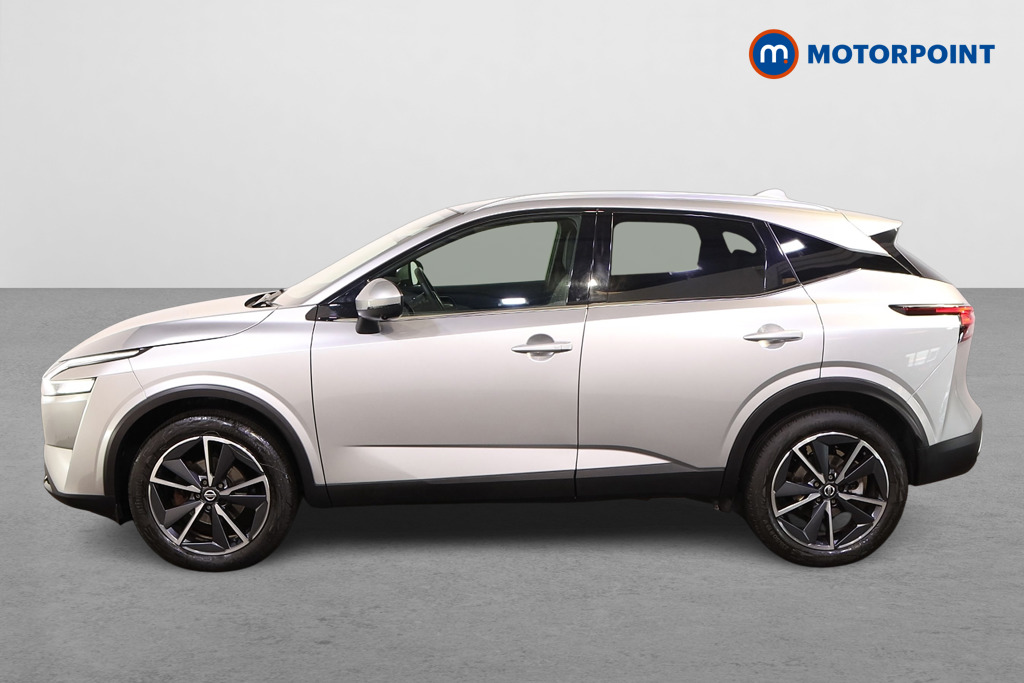 Nissan Qashqai Tekna Automatic Petrol SUV - Stock Number (1554487) - Passenger side