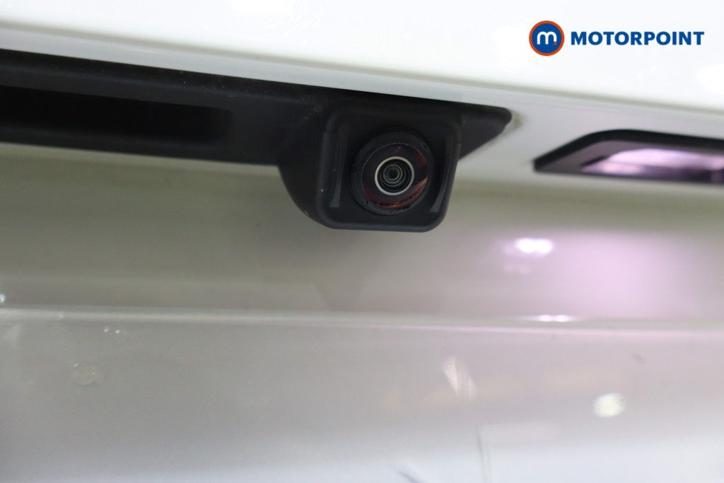 BMW 2 Series M Sport Manual Petrol Saloon - Stock Number (1554566) - 21st supplementary image
