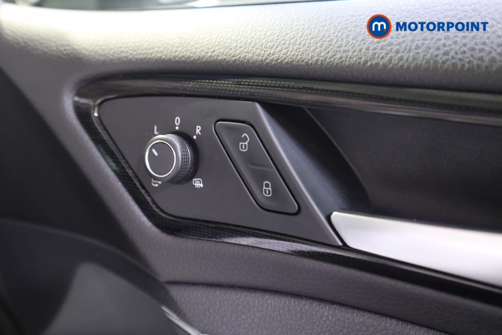 Volkswagen Golf GT Automatic Diesel Hatchback - Stock Number (1554613) - 10th supplementary image