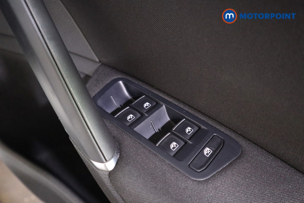 Volkswagen Golf GT Automatic Diesel Hatchback - Stock Number (1554613) - 11th supplementary image