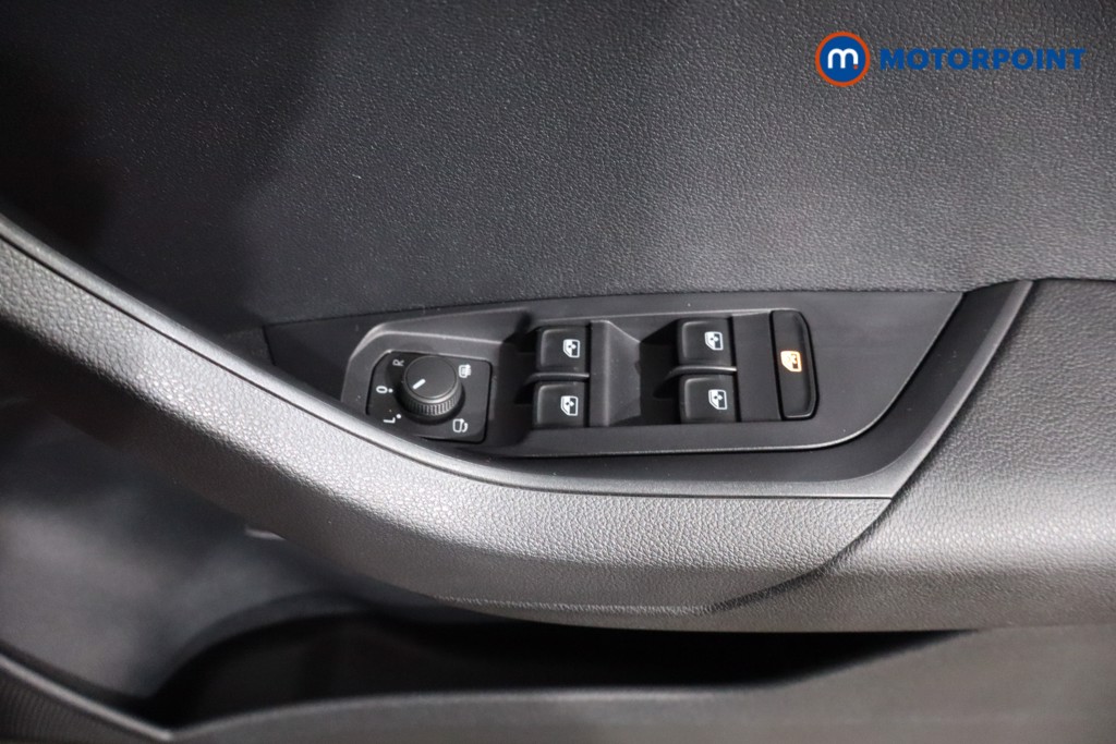 Audi A4 Black Edition Automatic Diesel Saloon - Stock Number (1554721) - 17th supplementary image
