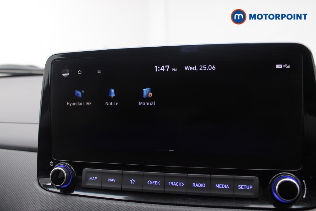 Hyundai Kona Premium Manual Petrol-Electric Hybrid SUV - Stock Number (1554806) - 7th supplementary image