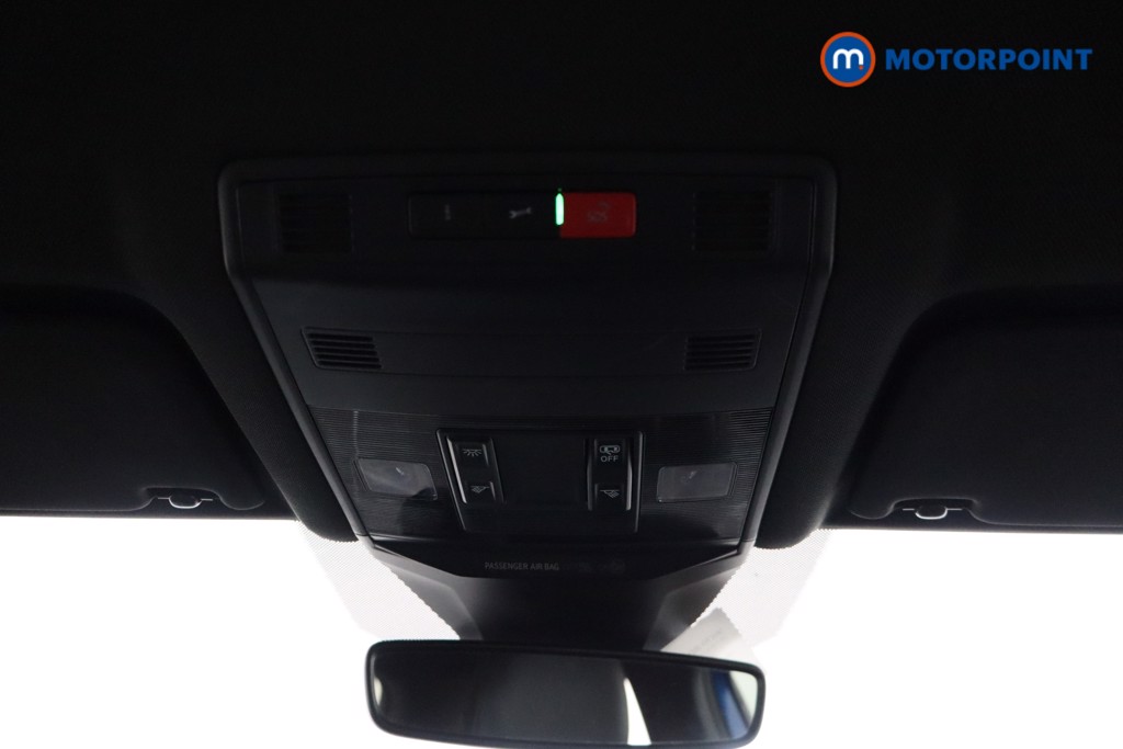 Volkswagen T-Roc R-Line Manual Petrol SUV - Stock Number (1554924) - 18th supplementary image