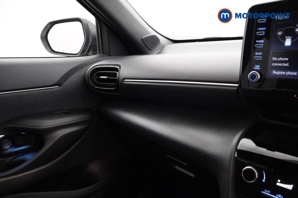 Toyota Yaris Cross Design Automatic Petrol-Electric Hybrid Estate - Stock Number (1554968) - 6th supplementary image