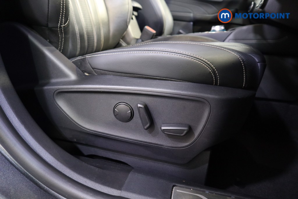 Ford Kuga Vignale Automatic Petrol Plug-In Hybrid SUV - Stock Number (1555334) - 13th supplementary image