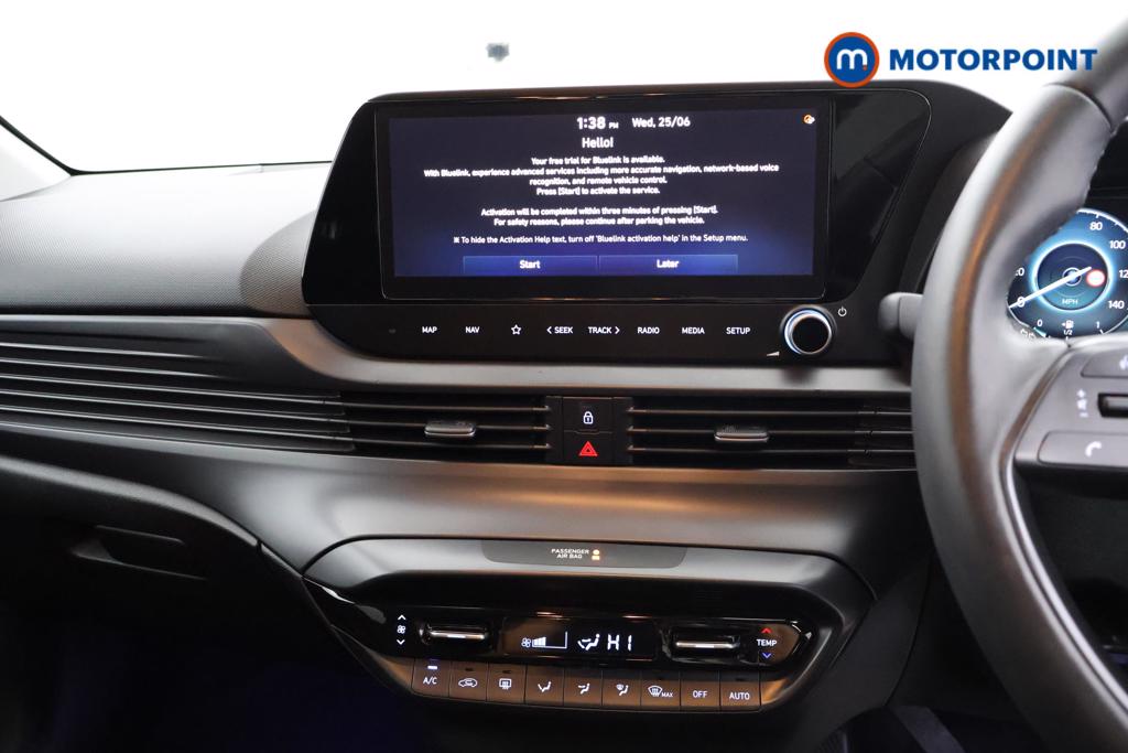 Hyundai Bayon Premium Manual Petrol-Electric Hybrid SUV - Stock Number (1555391) - 5th supplementary image