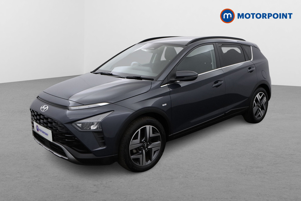Hyundai Bayon Premium Manual Petrol-Electric Hybrid SUV - Stock Number (1555391) - Passenger side front corner