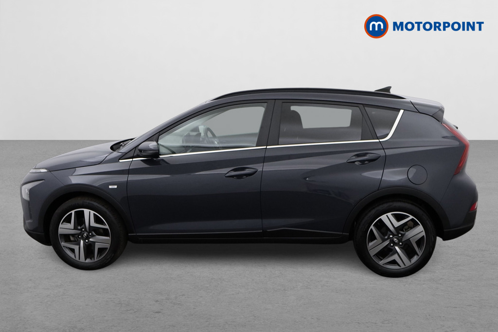 Hyundai Bayon Premium Manual Petrol-Electric Hybrid SUV - Stock Number (1555391) - Passenger side