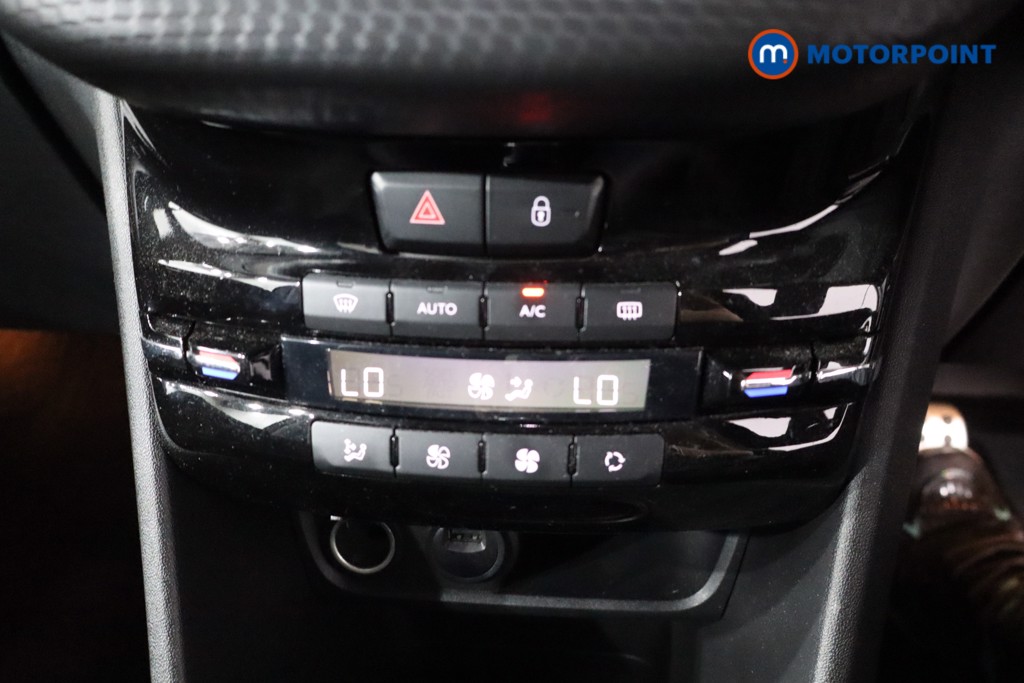 Peugeot 208 Gt Line Manual Petrol Hatchback - Stock Number (1555659) - 16th supplementary image