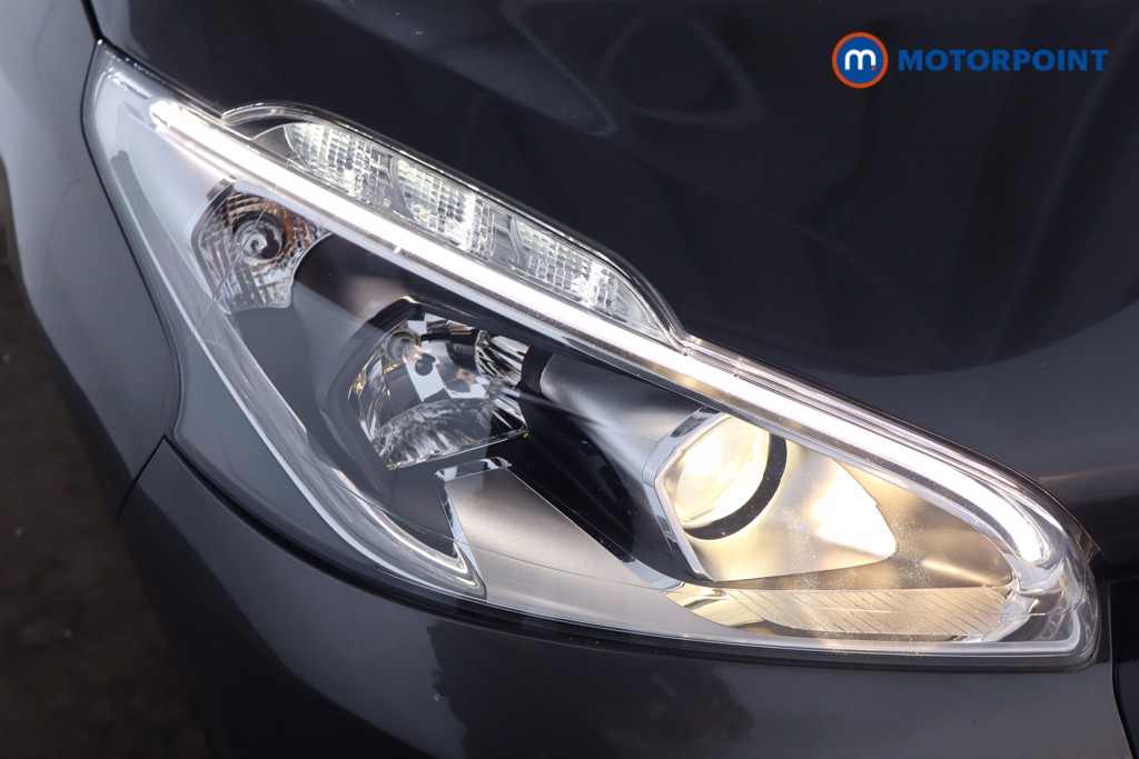 Peugeot 208 Gt Line Manual Petrol Hatchback - Stock Number (1555659) - 21st supplementary image
