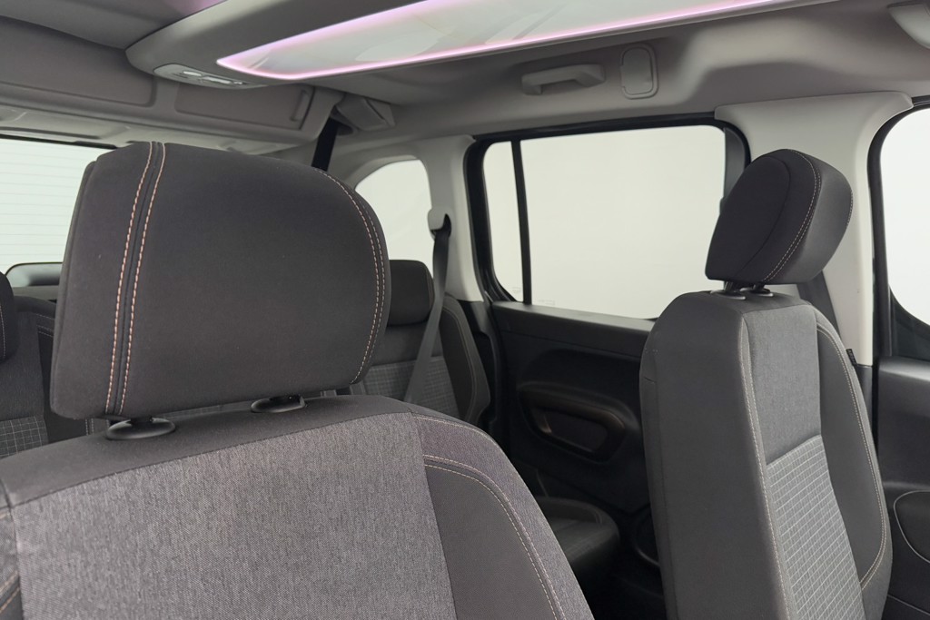 Peugeot Rifter Gt Line Automatic Diesel People Carrier - Stock Number (1555729) - 20th supplementary image
