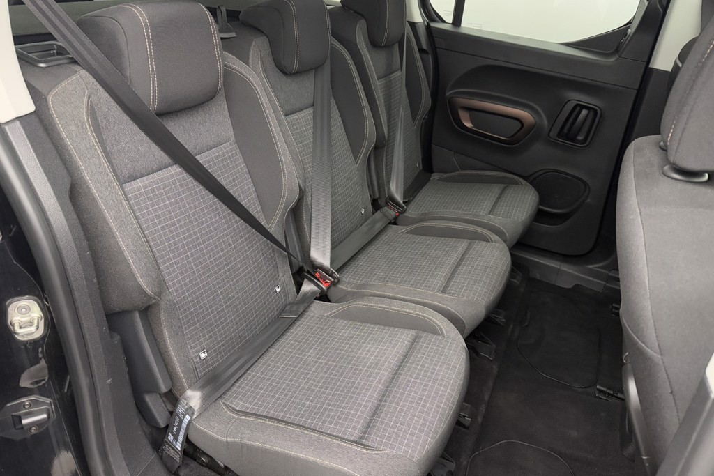 Peugeot Rifter Gt Line Automatic Diesel People Carrier - Stock Number (1555729) - 22nd supplementary image