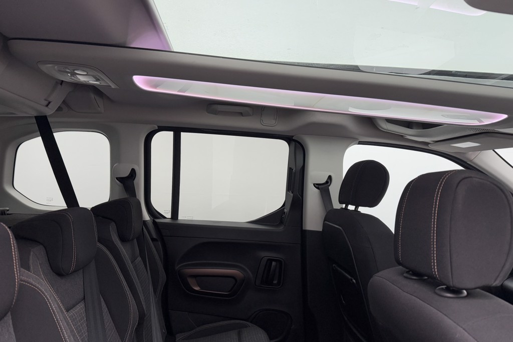 Peugeot Rifter Gt Line Automatic Diesel People Carrier - Stock Number (1555729) - 25th supplementary image
