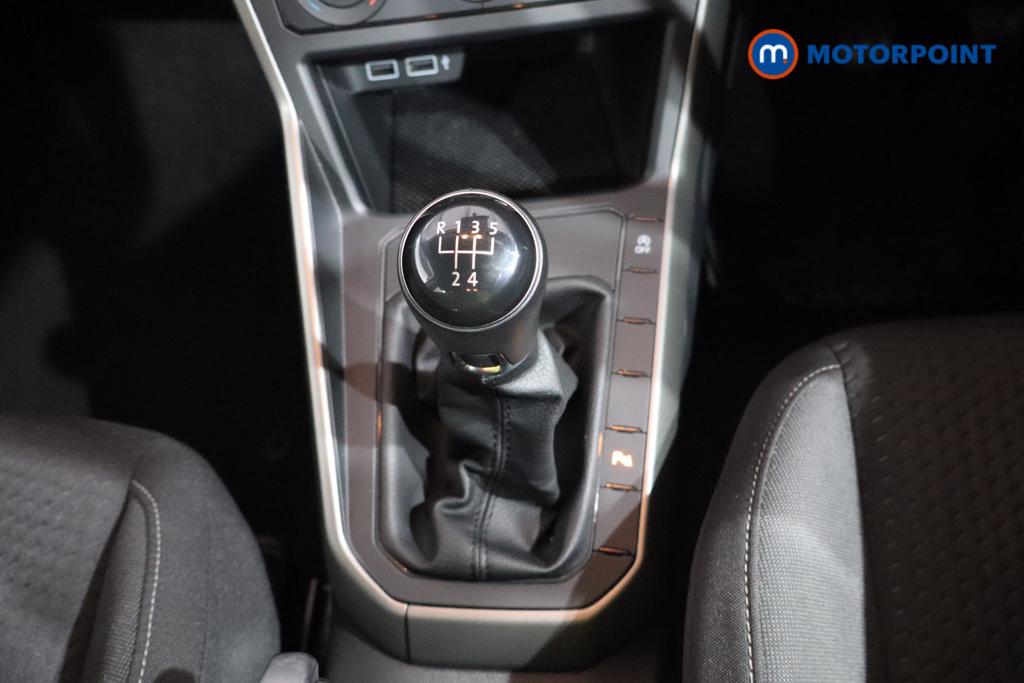 Volkswagen Polo Match Manual Petrol Hatchback - Stock Number (1555793) - 3rd supplementary image