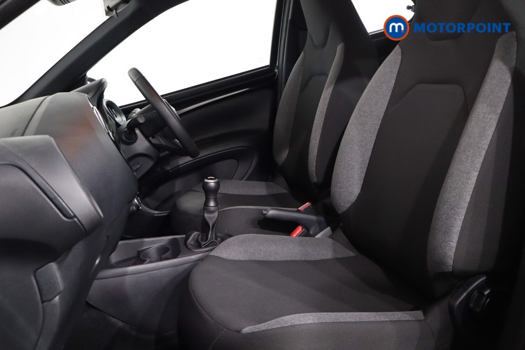 Toyota Aygo X Pure Manual Petrol Hatchback - Stock Number (1555820) - 4th supplementary image