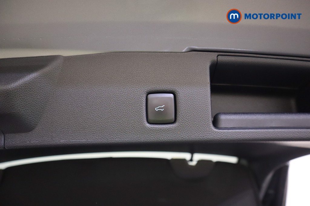 Ford Kuga St-Line X Edition Automatic Petrol-Electric Hybrid SUV - Stock Number (1555991) - 19th supplementary image