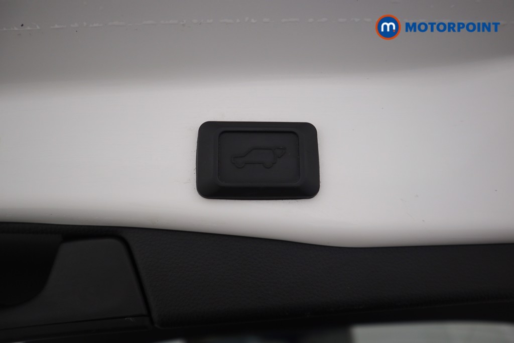 Toyota Rav4 Excel Automatic Petrol-Electric Hybrid SUV - Stock Number (1556036) - 16th supplementary image