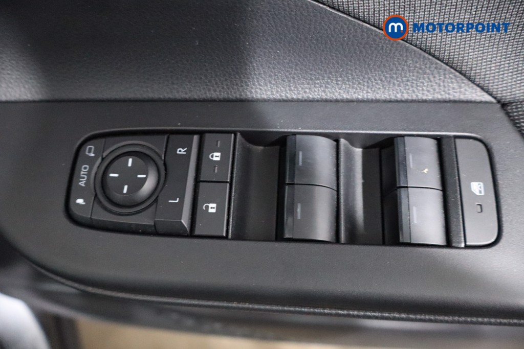 Toyota C-Hr Icon Automatic Petrol-Electric Hybrid SUV - Stock Number (1556274) - 15th supplementary image