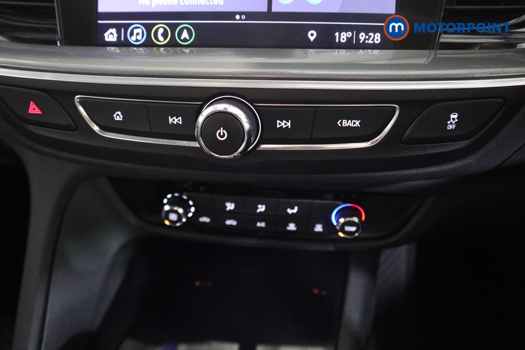 Vauxhall Insignia Design Automatic Petrol Hatchback - Stock Number (1556356) - 7th supplementary image