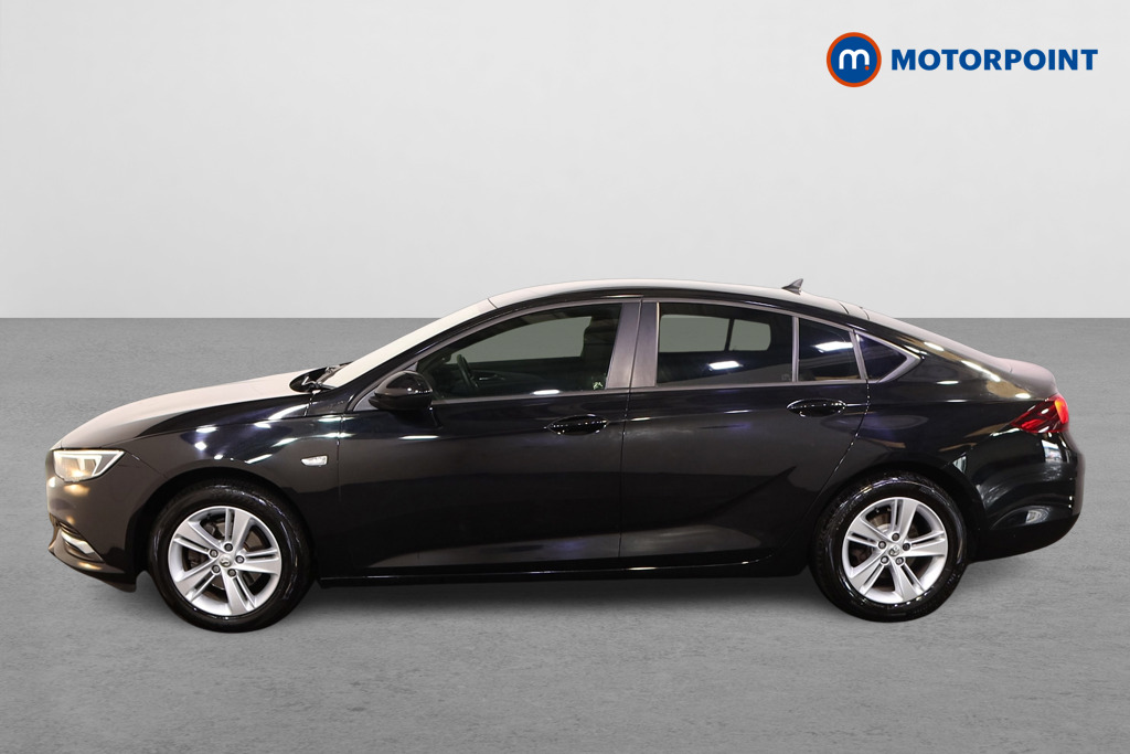Vauxhall Insignia Design Automatic Petrol Hatchback - Stock Number (1556356) - Passenger side