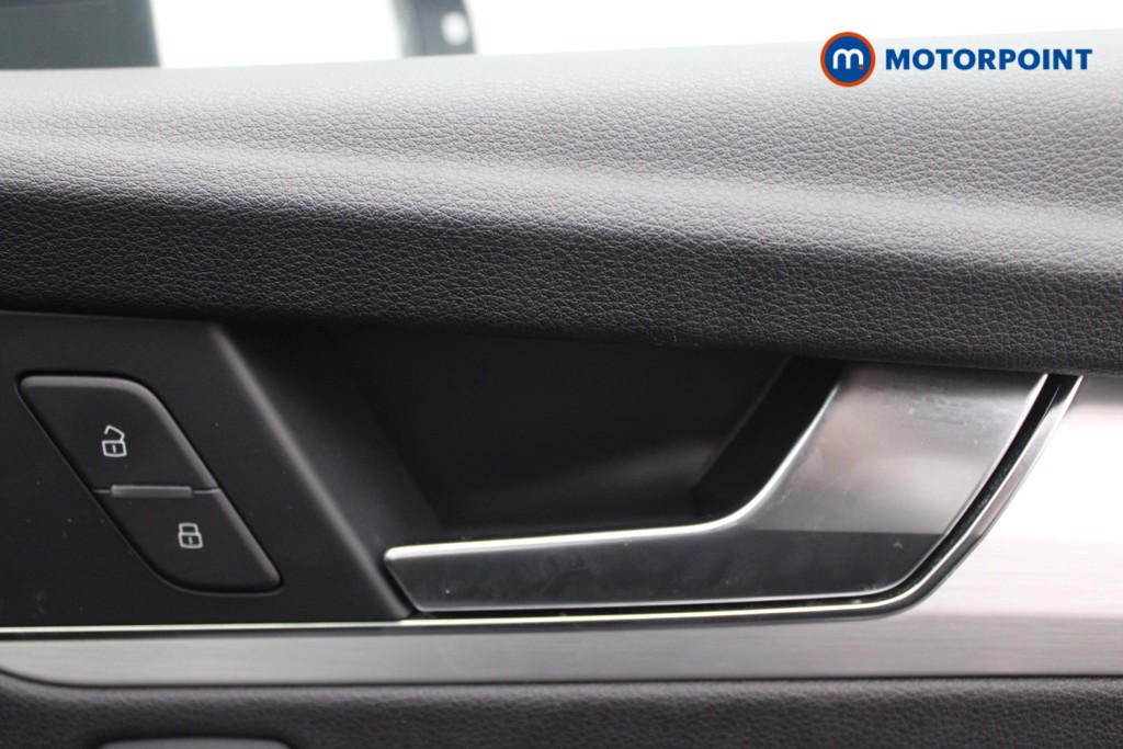 Audi Q5 S Line Automatic Petrol SUV - Stock Number (1556361) - 14th supplementary image
