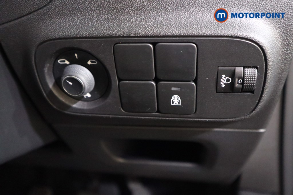 Citroen C3 Shine Manual Petrol Hatchback - Stock Number (1556366) - 9th supplementary image